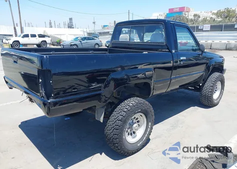 1988 Toyota Pickup Short Bed Vn63 z USA, uszkodzony, nr VIN JT4VN63C5J0026658